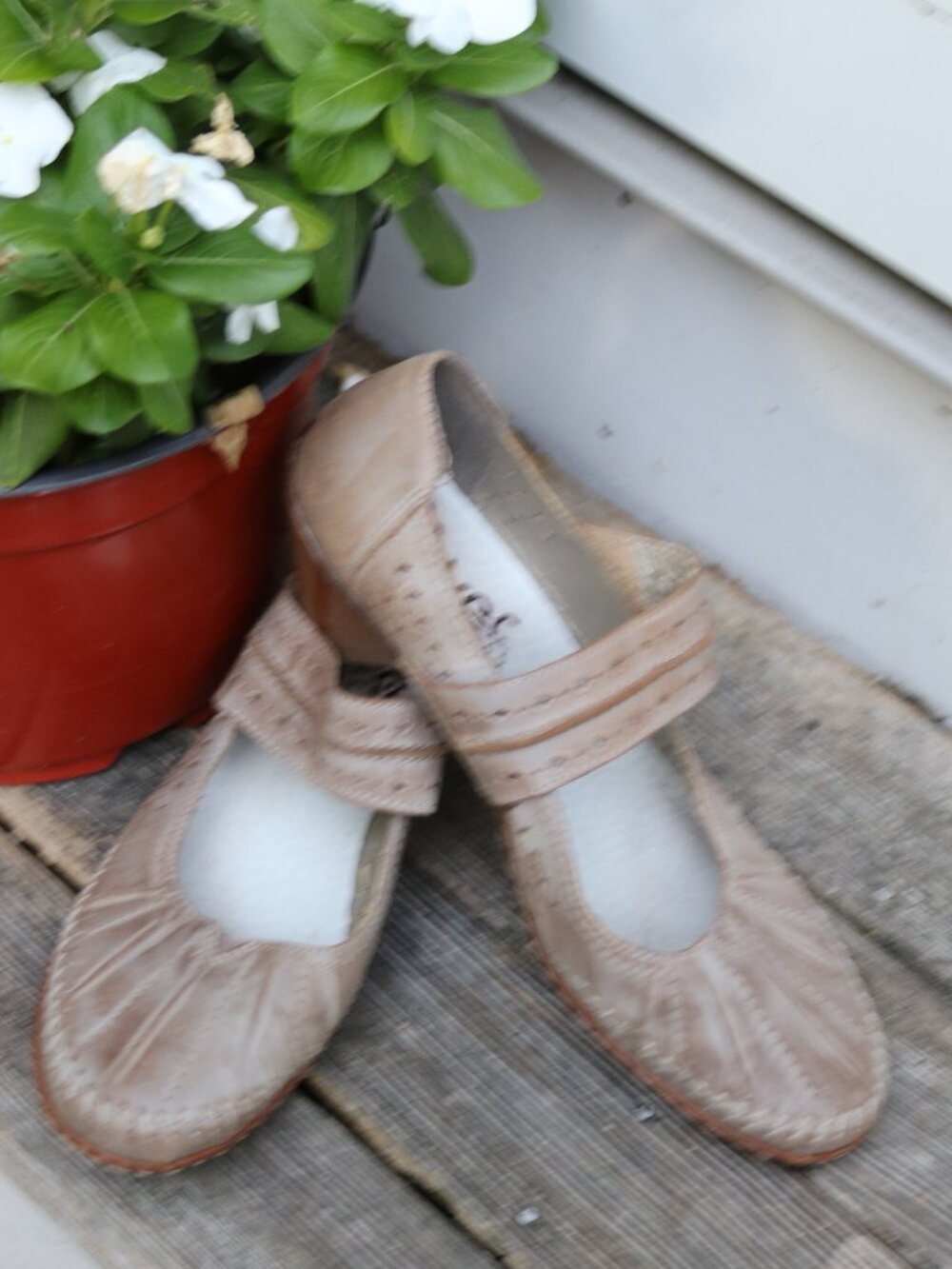 Rieker Taupe Leather Pleated Toe Velcro Strap w Silver Button Comfort Heel Shoes